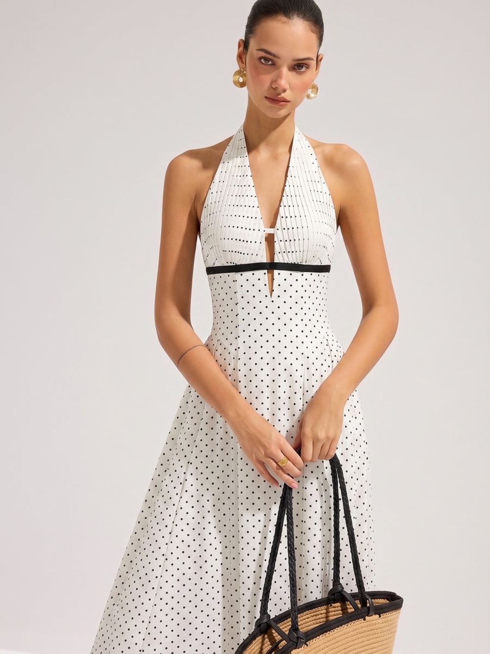 Commense Polka Dot Sleeveless Pleated Maxi Dress